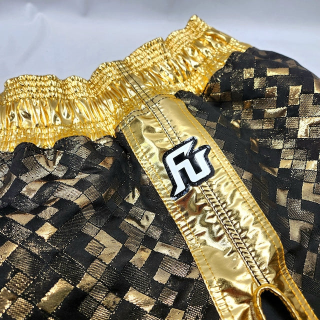 TK4 MODEL キックボクシングショーツ(ミドル丈) -