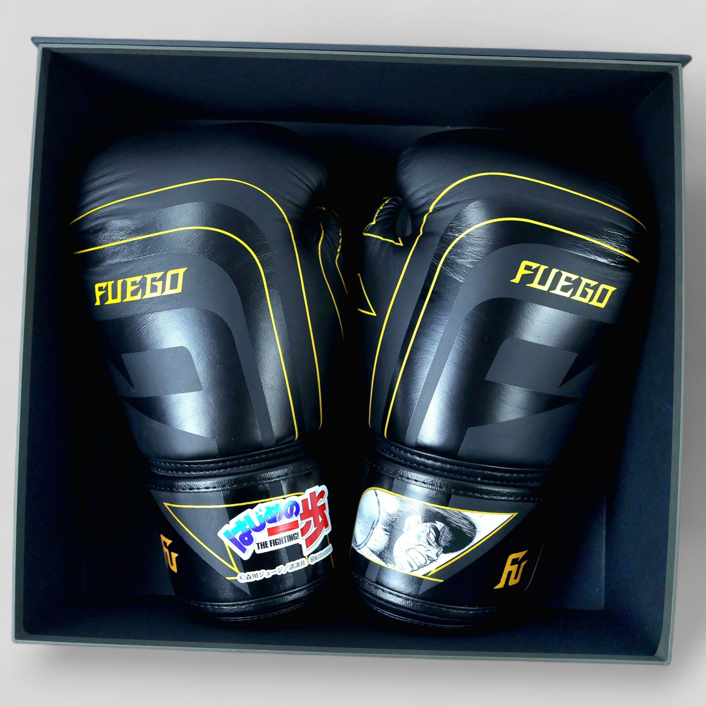 [Pre-order] Hajime no Ippo x FUEGO Boxing Gloves Takamura Mamoru Ver. [Black x Gold]
