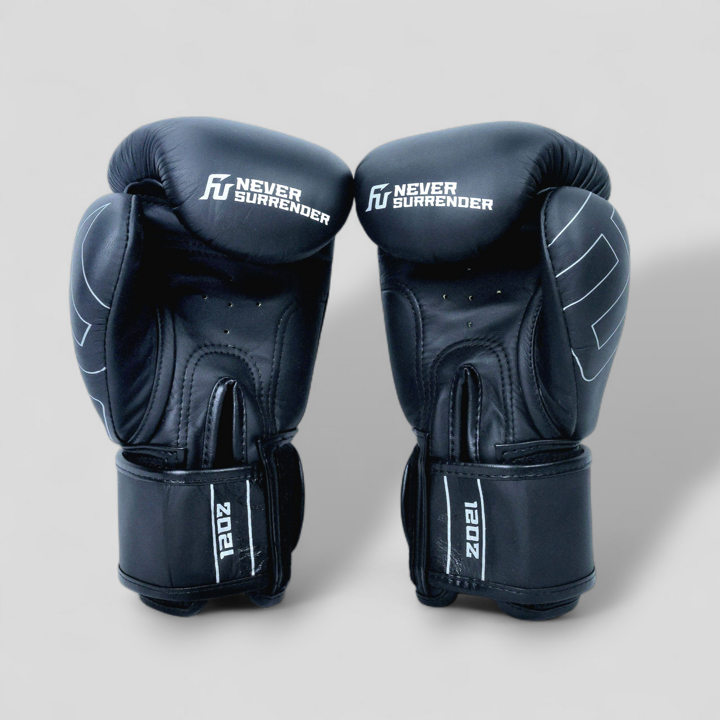 [Pre-order] Hajime no Ippo x FUEGO Boxing Gloves Makunouchi Ippo Ver. [Black x Silver]