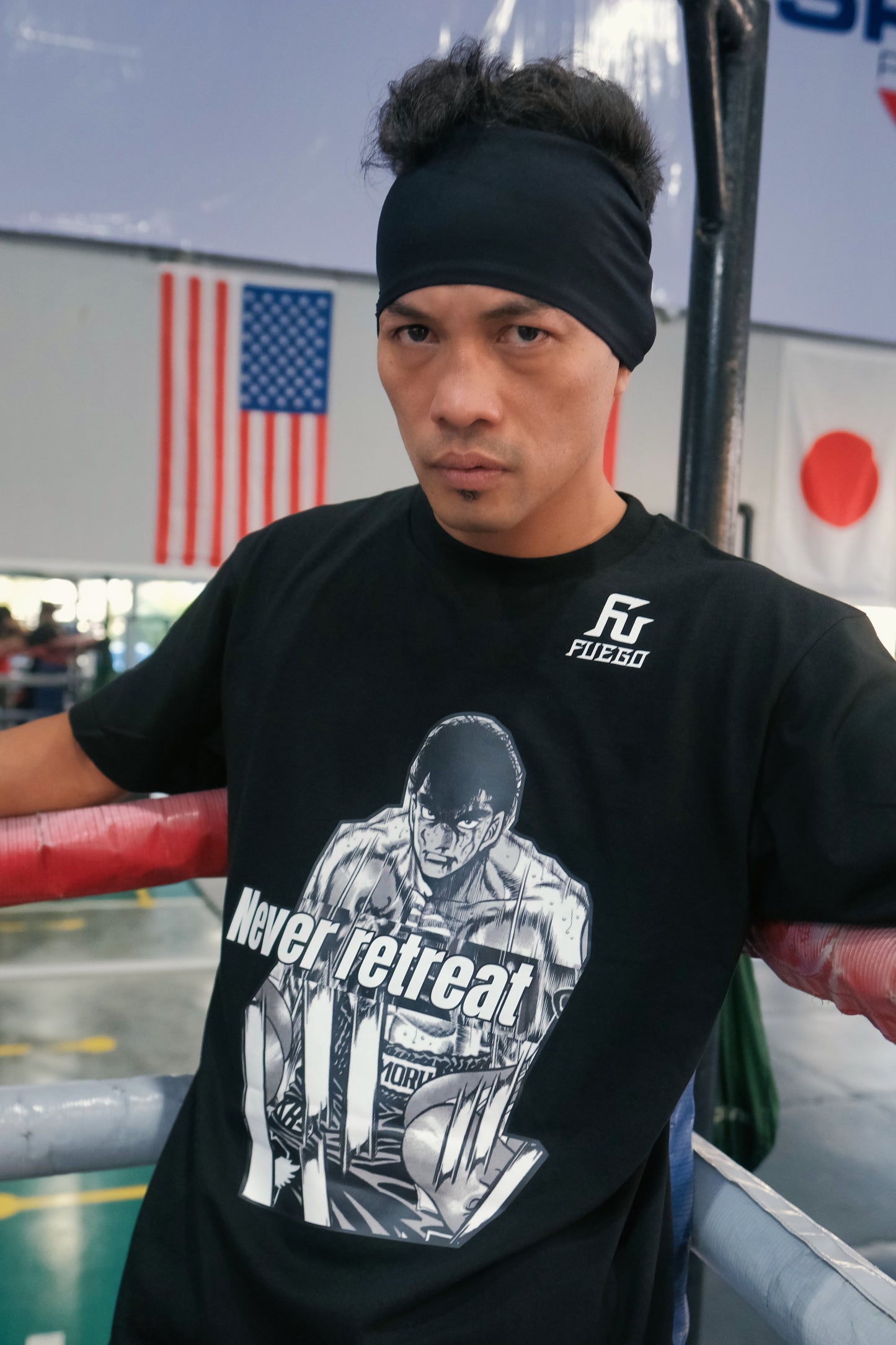 Hajime no Ippo × FUEGO
Mamoru Takamura Ver.
5.6 oz Heavyweight T-Shirt
【Pre-order item: Scheduled to ship on January 9】